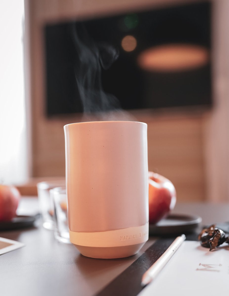 MAPIECEbusiness's tweet image. À MAPIÈCE, tout est pensé pour la satisfaction de nos clients
Pour notre thé, nous avons choisi Human&amp;amp;Tea et pour nos mugs, la céramiste Marlène Rifford 1280degres.

✨La juste taille, pour une bonne contenance, le poids parfait pour une bonne stabilité.