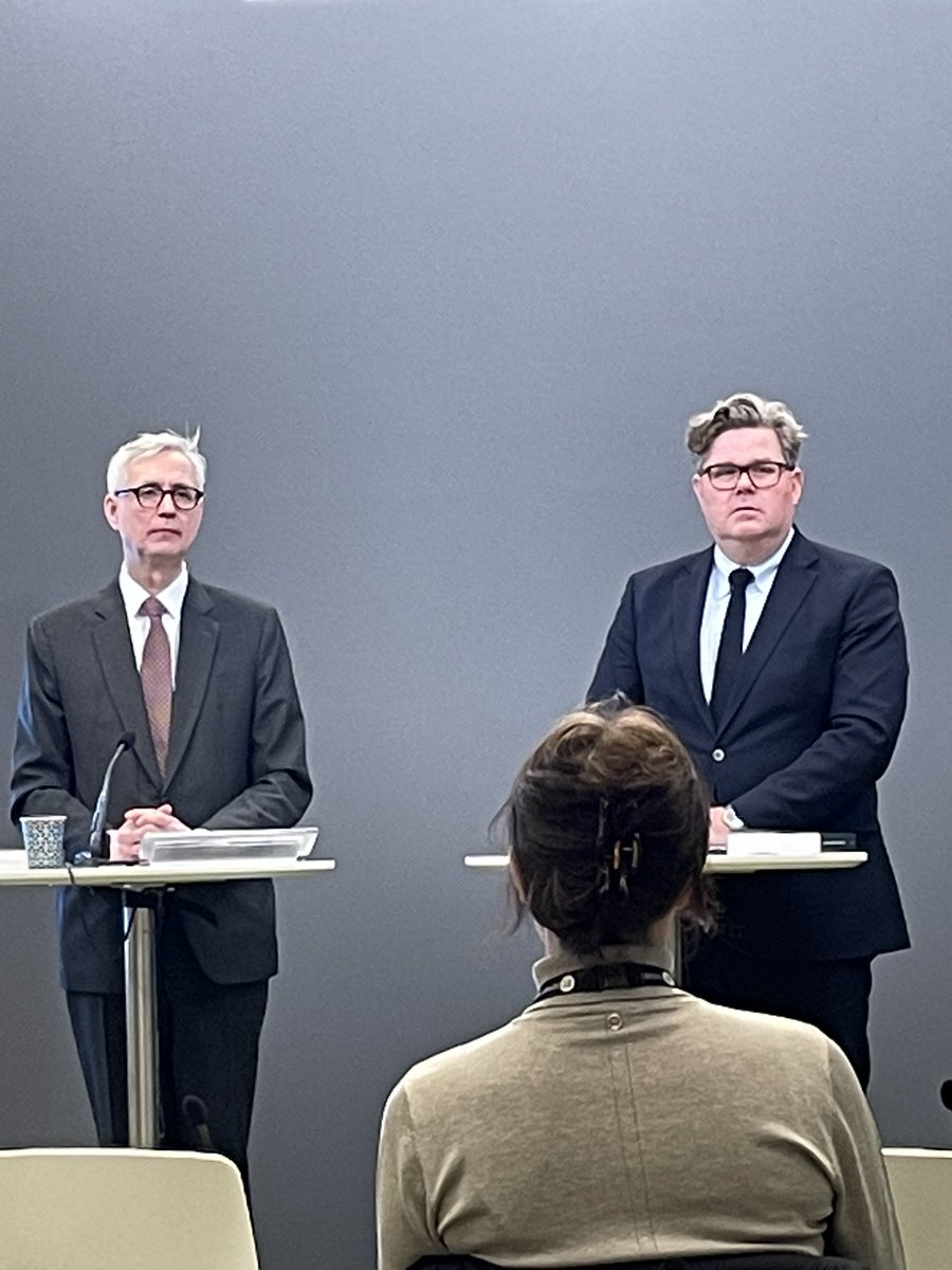 SAttefall's tweet photo. En enig grundlagskommitte la idag fram förslag för att stärka domstolars oberoende och förstärka skyddet mot för snabba ändringar i grundlagen. Stolt att ha varit en del av detta. https://t.co/038QNotFQR https://t.co/4MYALlomHQ