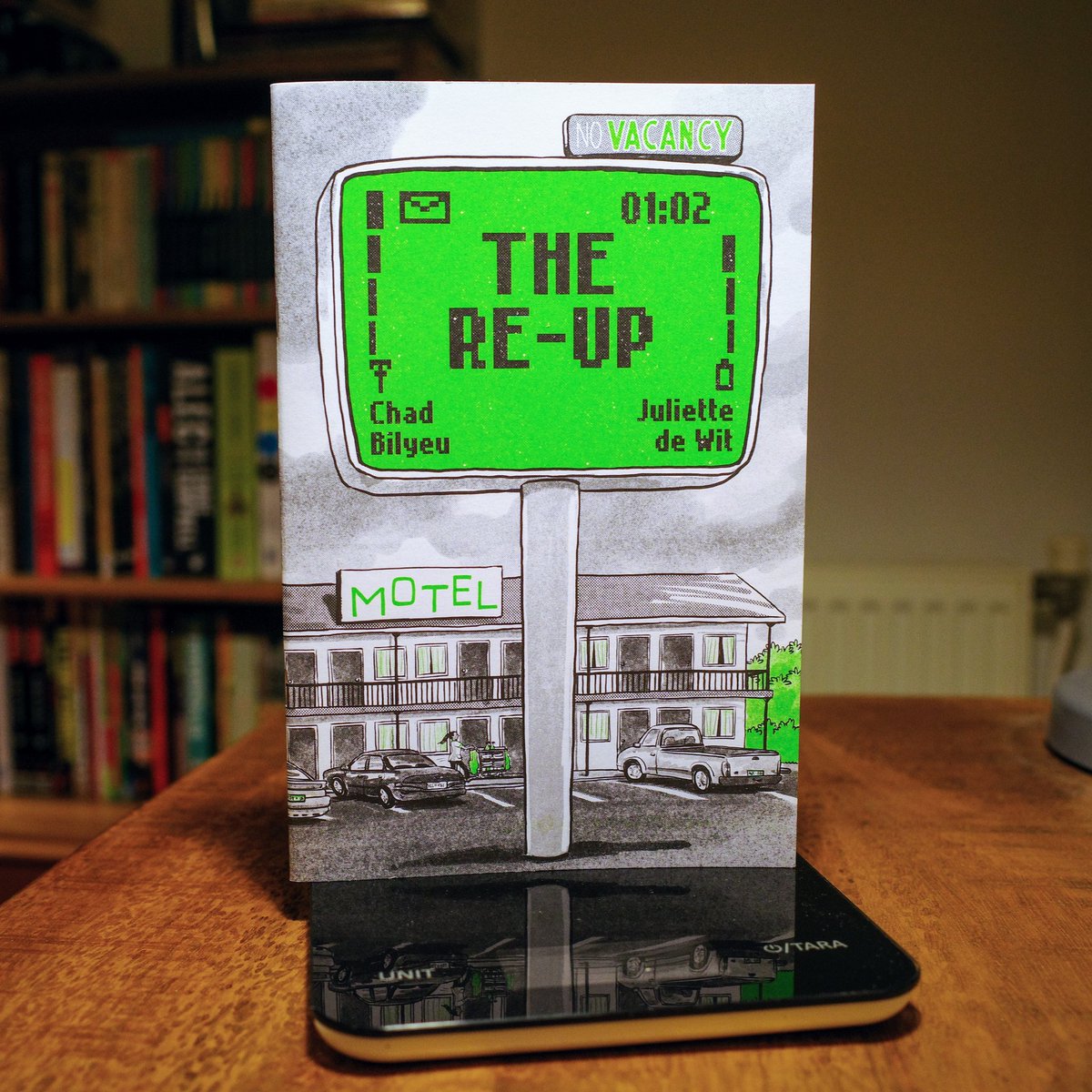 CHADinAMSTERDAM's tweet photo. We're releasing the second issue of the #greencomic on #StPatricksDay2023! Serendipitous than a muhfucka!
π’ππΏπ΅ππ»π₯π²ππ―π’
#TheReUp202
#ReUpGang
#dopestcomicinthegame
#JuliettedeWit
https://t.co/PIEU437m2y https://t.co/qwkflngHDN