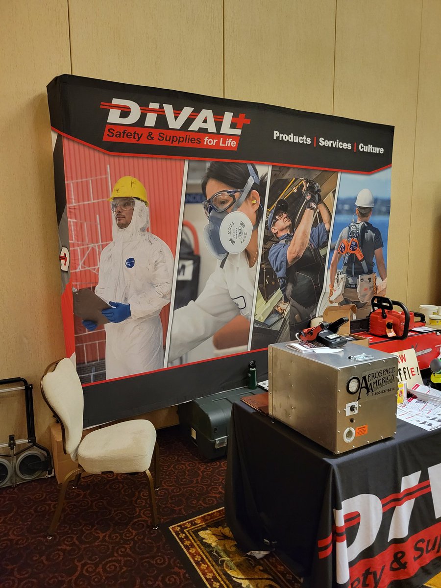 LIUNALocal17's tweet photo. #PACNY 2023
#DiVAL
#Milwaukee Tools https://t.co/5zUxtKvsRW