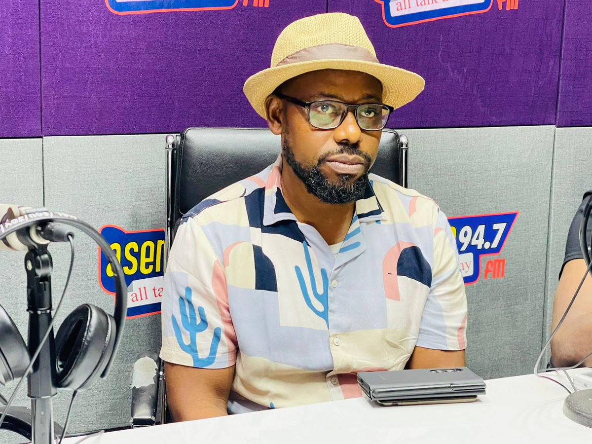 fairycloud40's tweet photo. Laliga was on Sports Nite @Asempa947_FM .Desmond Chiji / country manager for Ghana& Nigeria
#Ayodeji ADEGBENRO / Projects and Communications Coordinator
#Mutiu Adepoju former super eagles and Laliga league player/ LaLiga Ambassador
and #Stanley Chiji/ PA.@LaLigaEN @Adom1063fm https://t.co/wcODWGnpyL