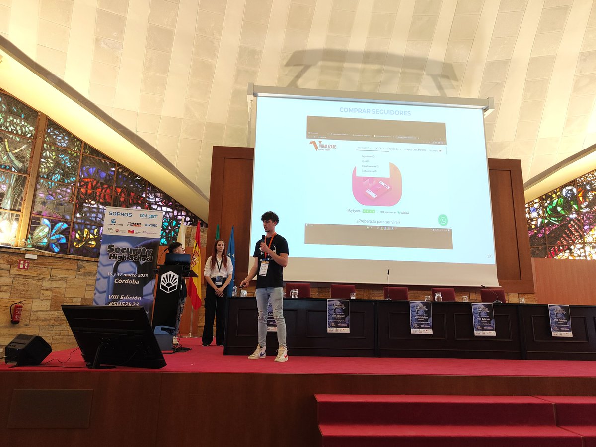 eduSatoe's tweet image. Última ponencia sobre Identificación de #PerfilesFalsos y #FakeNews a cargo de mis cracks !! @NuriaDoriga @abrahan_ip @slowtriplet #SHS2k23 #CórdobaPower #OrgulloDeProfe 💪❤️