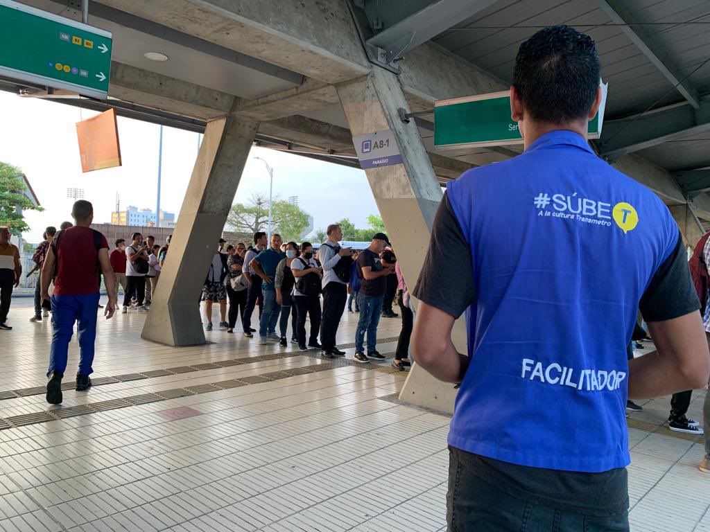 ¡Los facilitadores ya están en las estaciones de <a href="/transmetrobaq/">Transmetrobaq</a>! El personal acompañará a los usuarios para velar por el uso adecuado del Sistema. Es compromiso de todos apoyar a la operación del transporte masivo que beneficia a los ciudadanos.