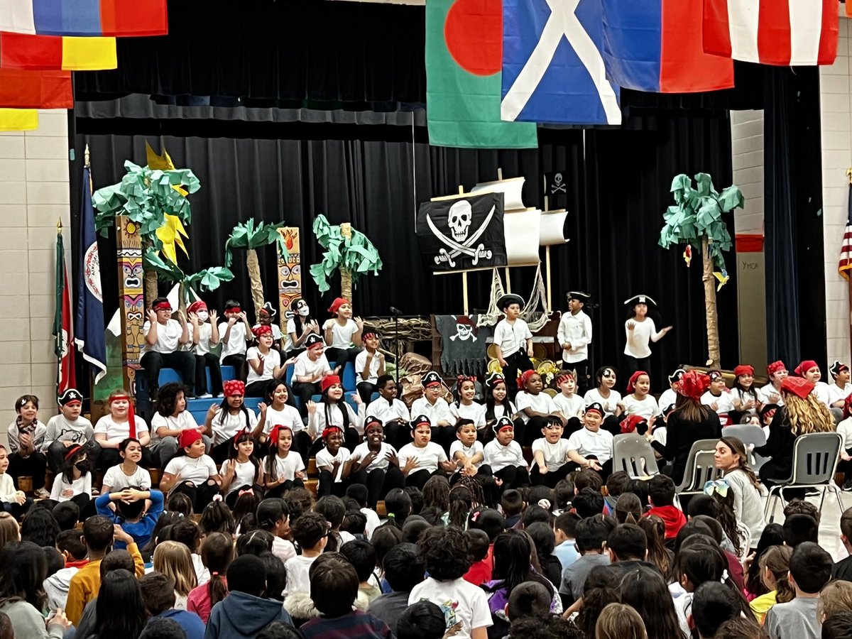 These mateys knocked it out the park yesterday. So proud of your hard work, third grade! 💛🖤🎶<a href="/MsWalshMusic/">Kathleen Walsh</a> <a href="/SterlingElem/">Sterling Elementary</a> <a href="/3rdSterling/">Sterling Elementary - 3rd Grade</a>