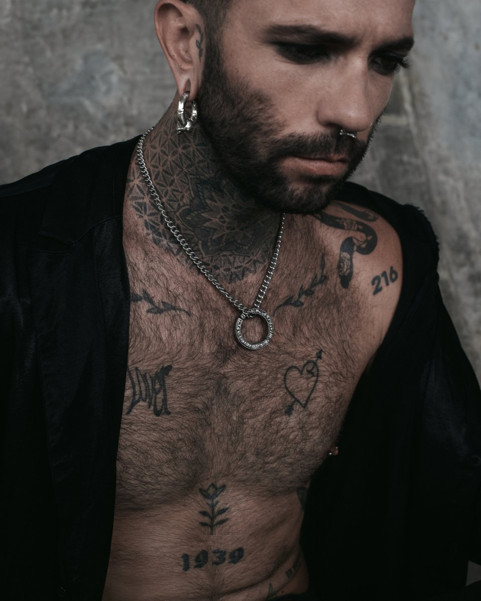 AskEmblaStore's tweet photo. New in: our Cranium Hangers and Testament Ring, forged for all genders and expressions.

Shop the look at https://t.co/Pa7dioDCd7.

-

#askandembla #askemblastore https://t.co/076gWIWwrf