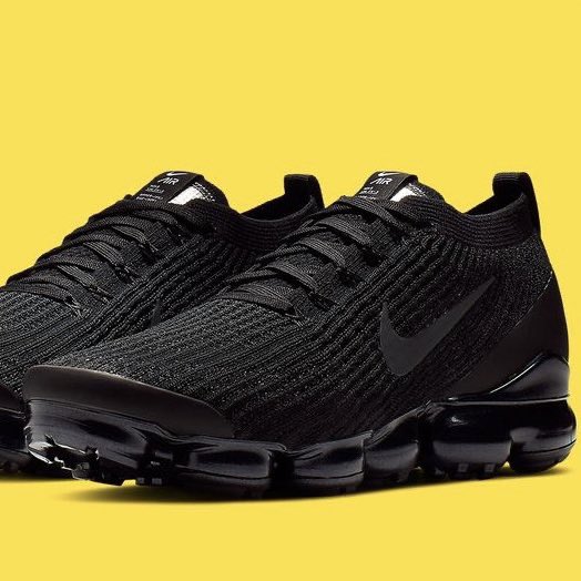 Vapormax masculino disponível