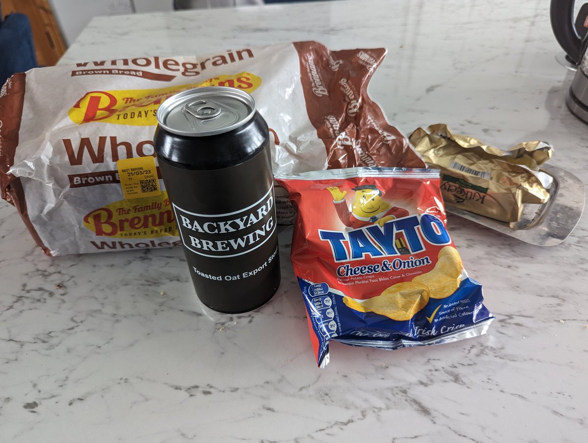 BackyardBrewIre's tweet photo. Paddy's day lunch, some assembly required 😁
Lá Fhéile Pádraig sona duit! #stout #tayto #StPatricksDay2023 https://t.co/4iNzVJcE6S