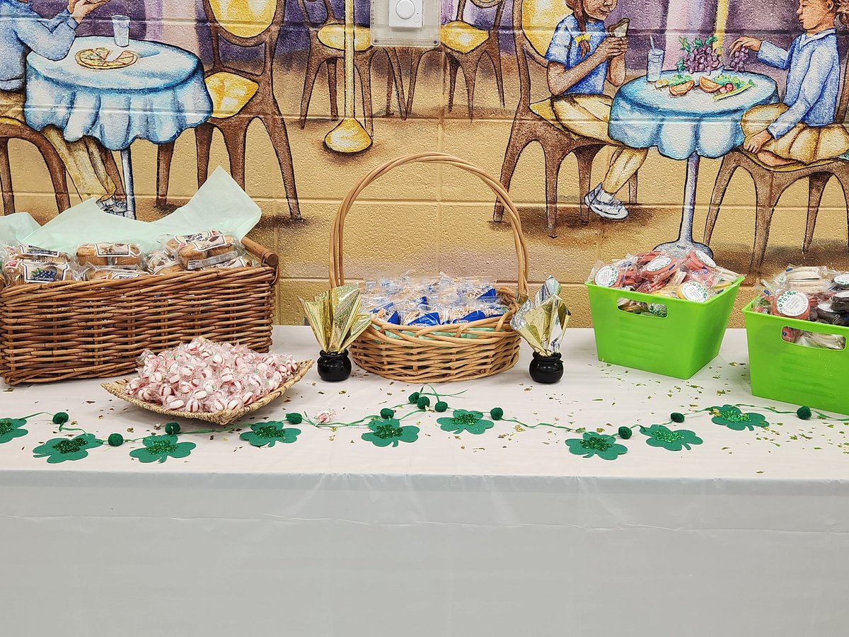 We're ready for Parent University 2023 at Erwin Craighead Elementary School this morning! <a href="/craighead_lions/">Craighead Elementary</a> <a href="/cmcshan3/">Cabrina McShan</a>