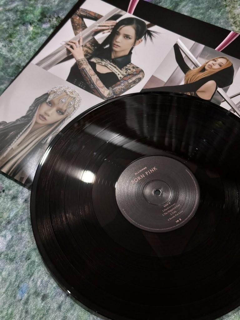 【新品】BLACKPINK BORN PINK Black Ice Vinyl 新品】BLACKPINK BORN PINK Black Ice Vinyl BLACKPINK - BORN PINK