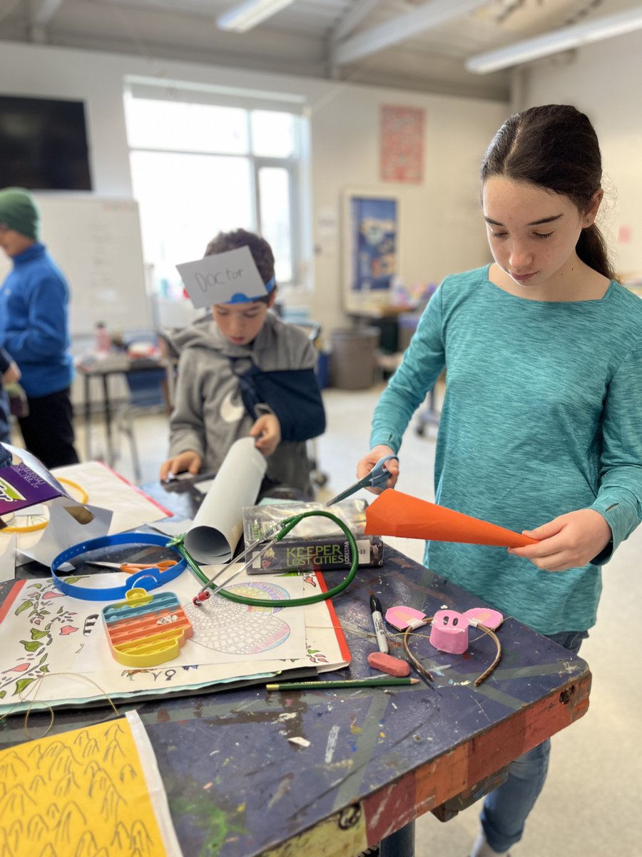 CFStweets's tweet image. In art, sixth-grade students are working to create costumes for their upcoming drama performance. On March 29th, students will perform their Imagination Extravaganza for students in the PreK-2 grades. 
#cfsdrama #quakereducation #cfsgrams #cfsmiddleschool #cfsart #cfssixthgrade