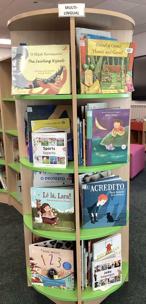 Multilingual books for all <a href="/rougebouillon/">Rouge Bouillon School</a> #multilingualbooks  #schoollibraryjoy