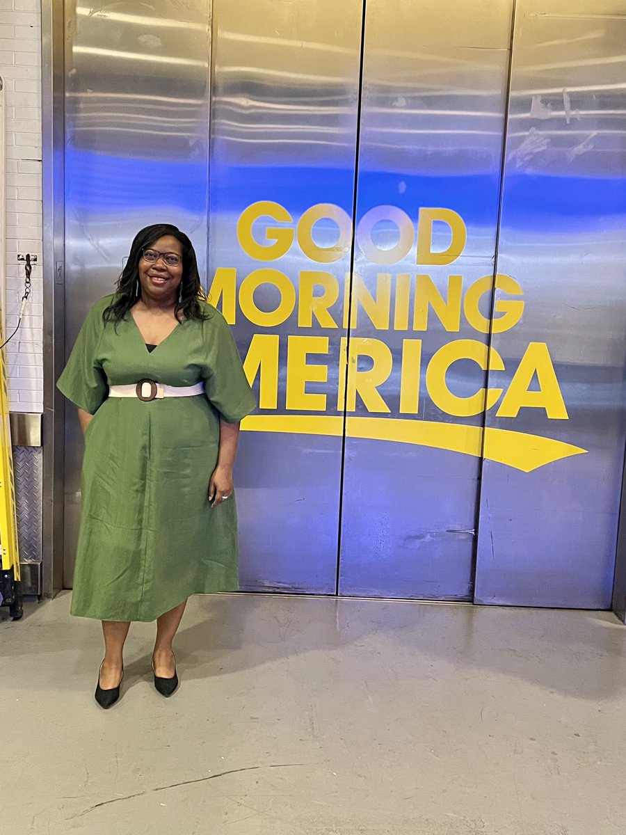 RuthForHouse's tweet photo. Almost time to film my segment on @ABCGMA3. https://t.co/6JUtj4ahPV