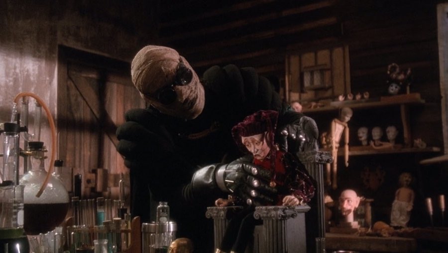 TheBanditKing05's tweet photo. Started the #PuppetMaster franchise a few days ago & Iโve watched the 1st 5 films atm! I gotta admit that theyโre freaking awesome. This is from a horror fanatic of 30+ yrs. ๐ฟ #movie #art #horror #gaming #HorrorFam #love #puppetmastermovies #puppetmastercollection #HorrorMovies https://t.co/ymG3Hg7HPo