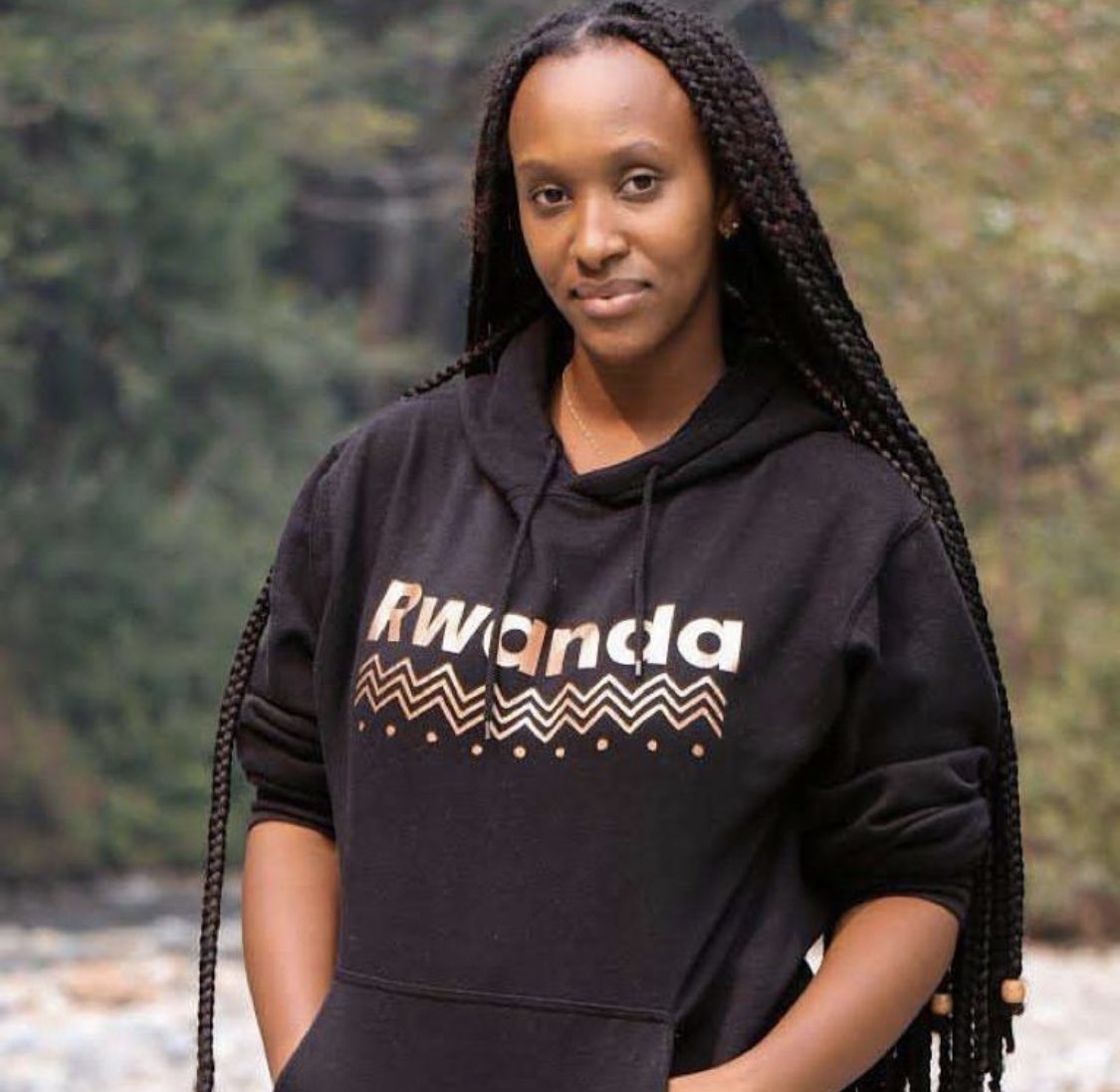 Sleek Rwanda ✺ tweet media
