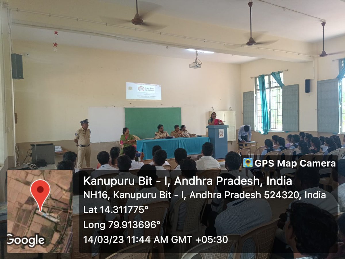 academicsswathi's tweet photo. CONDUCTED SEMINAR ON "SAY NO TO DRUGS" IN ASSOCIATION WITH AP POLICE DEPARTMENT
#scpn, #swathicollegeofpharmacy, #saynotodrugabuseandtrafficking https://t.co/eFBhs03hYG