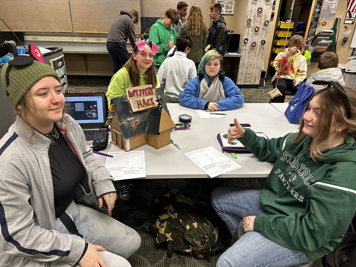 IT_with_HD's tweet photo. Another magical #DisneySTEM gallery walk happened today. Students were very creative and developed and programmed new #wdw attraction prototypes #ourbmsa #WinnieThePooh #GravityFalls #PhineasandFerb https://t.co/o8Se1KLHfM