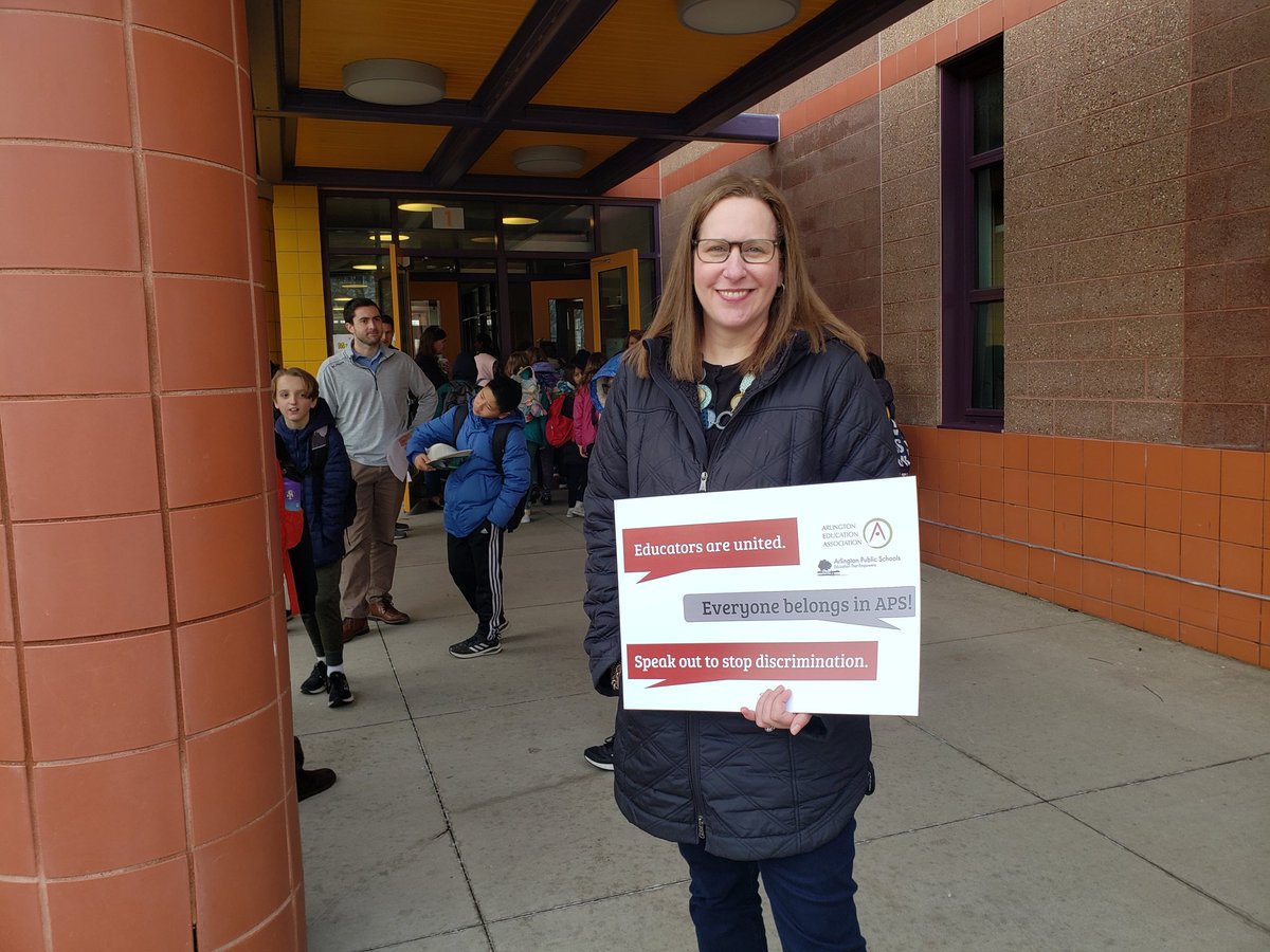 Rebecca E. Wolfe tweet media