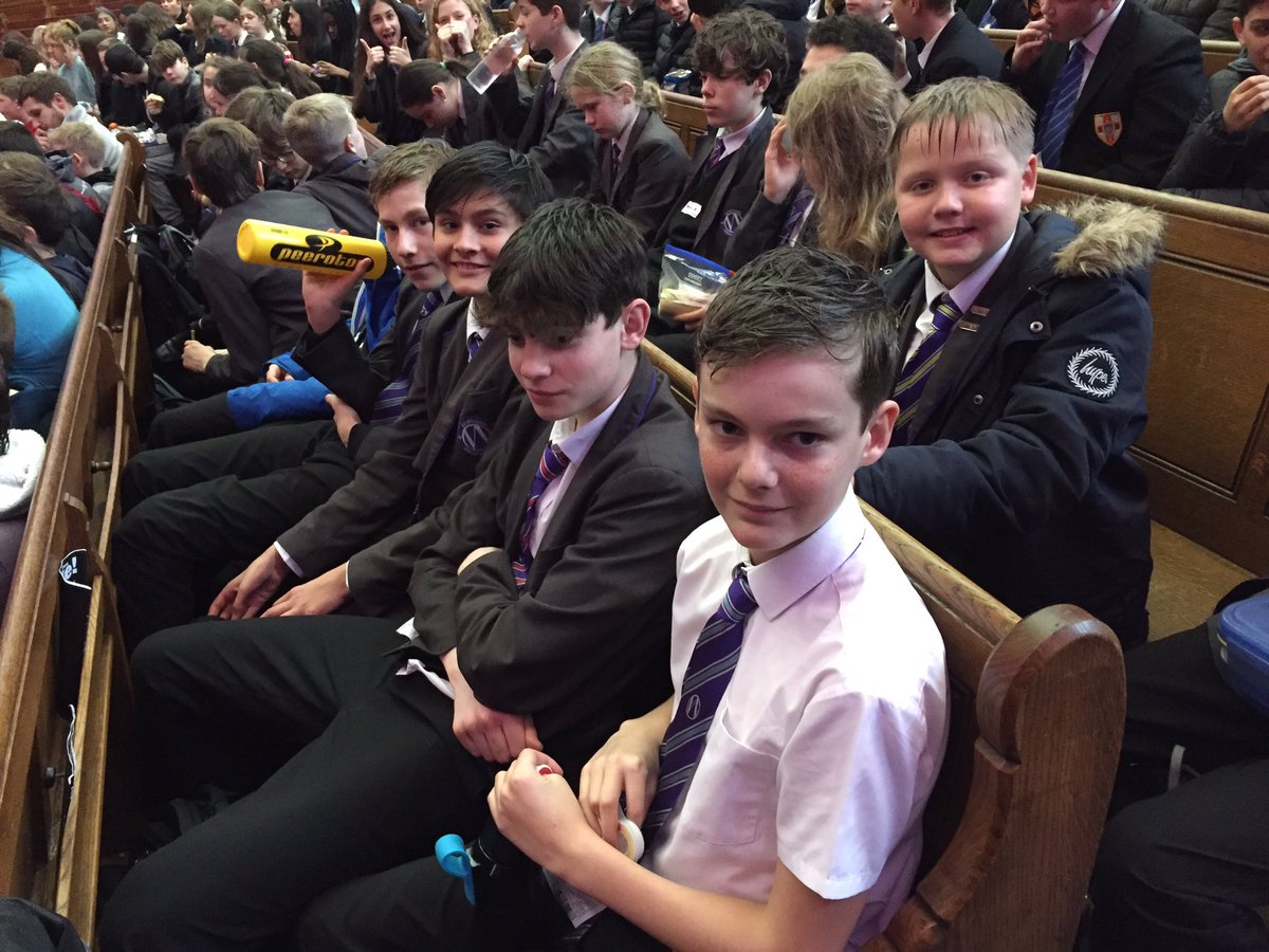 WorthingHighOut's tweet photo. A great line-up of speakers at #KS3ScienceLive https://t.co/XmmV4jvNvL