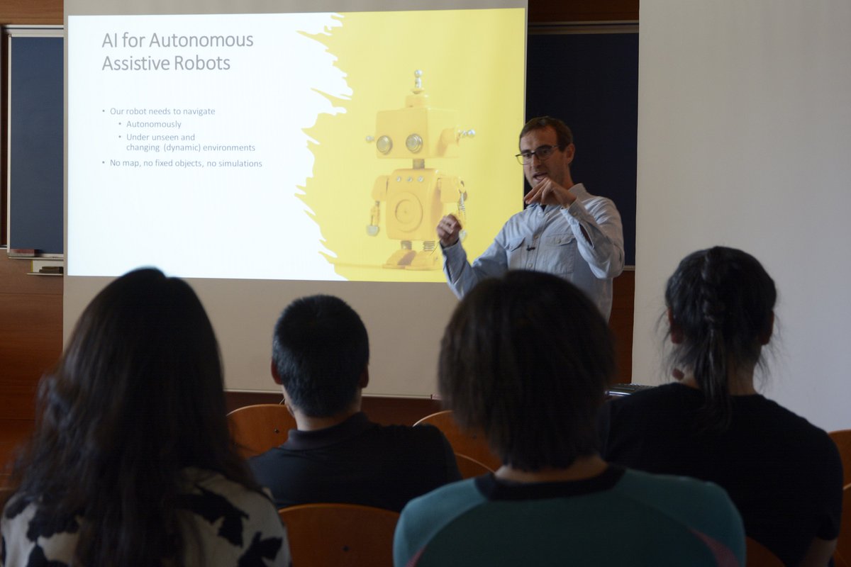 CVC_UAB's tweet photo. Yesterday, Dr Roberto Javier López-Sastre, Associate Professor at @UAHes, shared his knowledge and expertise on #MetaRL for Visual #SemanticNavigation with our #CVCpeople! 👏👏
It was a pleasure welcoming you at #CVC!
Watch the seminar ➡️ https://t.co/XhKkTzfvUw
#CVCSeminar https://t.co/Is2szp1Emr