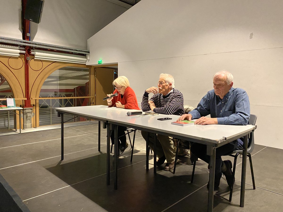 AssoCreaq's tweet photo. [Conférence]

📷Retour en images sur la conférence d'Alain Lipietz organisée hier par le CREAQ. 

Un grand merci à tous les participants et merci à notre conférencier Alain Lipietz pour ce moment d'échange 👏

#conférence 
#revolutionverte 
#Bordeaux 
#bordeauxmaville https://t.co/kl9XEUxRaV