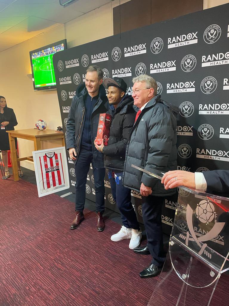 thesheff1000's tweet photo. Thank you so much to all at @SheffieldUnited for an amazing day last weekend! ♥⚔️

The club were incredibly kind, and it was great to have some lovely conversations about the work we do.

To learn more about the charity, please visit https://t.co/s45c1aHu5I

#SheffieldisSuper https://t.co/dxIqkuD6Em