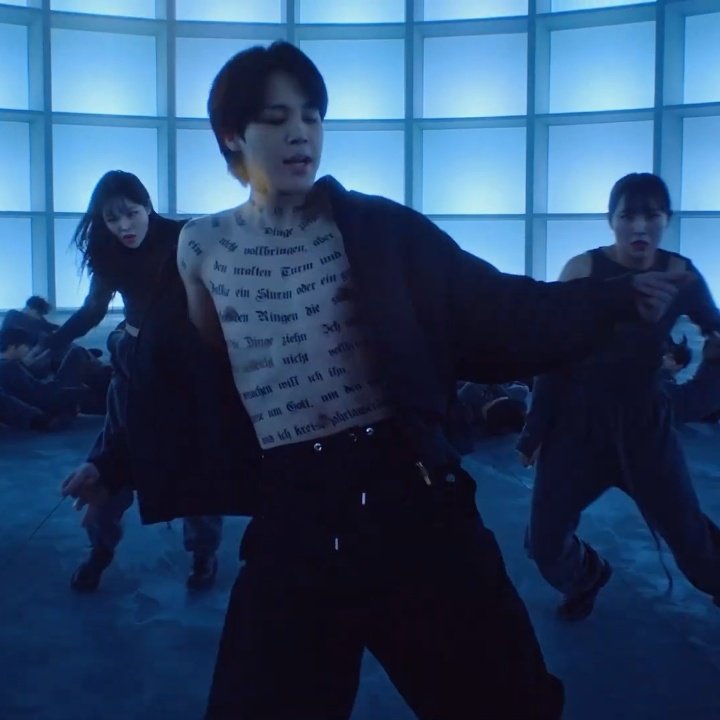 Qg_Barmys's tweet photo. 🔮 #JIMIN estabelece um novo recorde com seu novo lançamento solo 'Set Me Free Pt. 2', se junta a 'With You' como as músicas mais rápidas a alcançar 100 #1 na história do iTunes. 

Ambas as músicas são as primeiras a atingir esse marco em menos de 5 horas.

@BTS_twt #BTS https://t.co/81WHmrmpAt