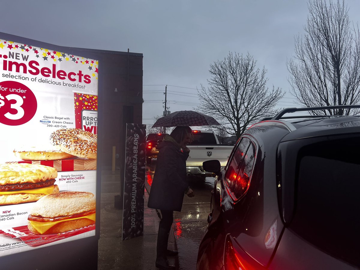 DiscoverLucanB tweet media