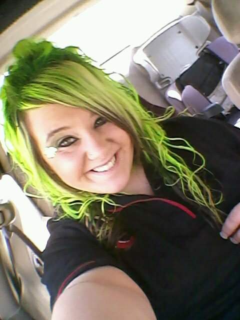 #FlashbackFriday #2012 #StPatricksDay2023 #chilis #chilislove #chilisgrow been raising the bar🍀💚 #family #Hospitality #ilovewhatido #bartender @mandahale @dougcomings @jazzie_sizzle ❤️🌶💚