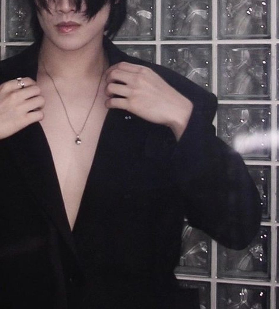 Owen ྀིྀི tweet media