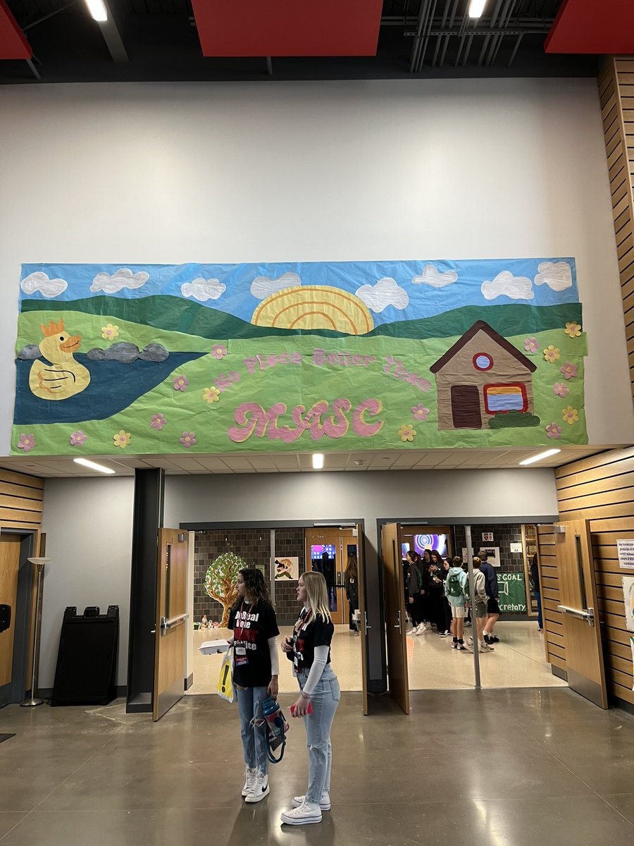 Dr_JChap's tweet photo. @JeffCityStuco has been hard at work to make our home welcoming to @MASCstuco
#jaygreat https://t.co/HshvlGgNTC