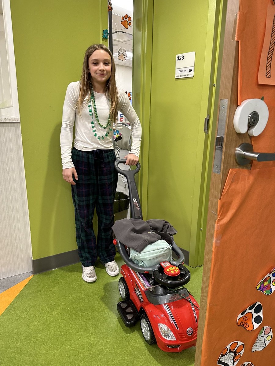 Mrs. Ceci (@mrscecicf) on Twitter photo To wrap up our <a href="/LLSusa/">The Leukemia & Lymphoma Society</a> fundraiser it was wear head to toe green to celebrate St. Patrick’s Day AND “anything but a backpack day”! We loved all of the creativity we saw today! 💚 As a school we raised over $3,000 to support this worthy cause! <a href="/Howell_CFIS/">Curtis Howell</a> #cfevs To wrap up our <a href="/LLSusa/">The Leukemia & Lymphoma Society</a> fundraiser it was wear head to toe green to celebrate St. Patrick’s Day AND “anything but a backpack day”! We loved all of the creativity we saw today! 💚 As a school we raised over $3,000 to support this worthy cause! <a href="/Howell_CFIS/">Curtis Howell</a> #cfevs