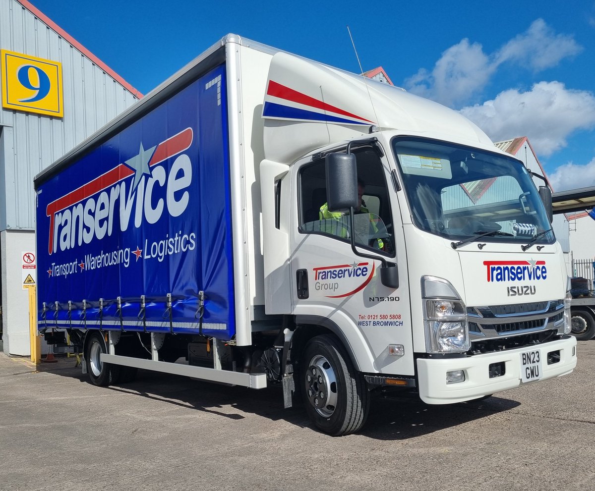 New addition to the fleet Isuzu 7.5t Curtainsider with cantilever tail lift to help with domestic pallet deliveries for @OurTPN
@allportsgroup @IsuzuTruckUK