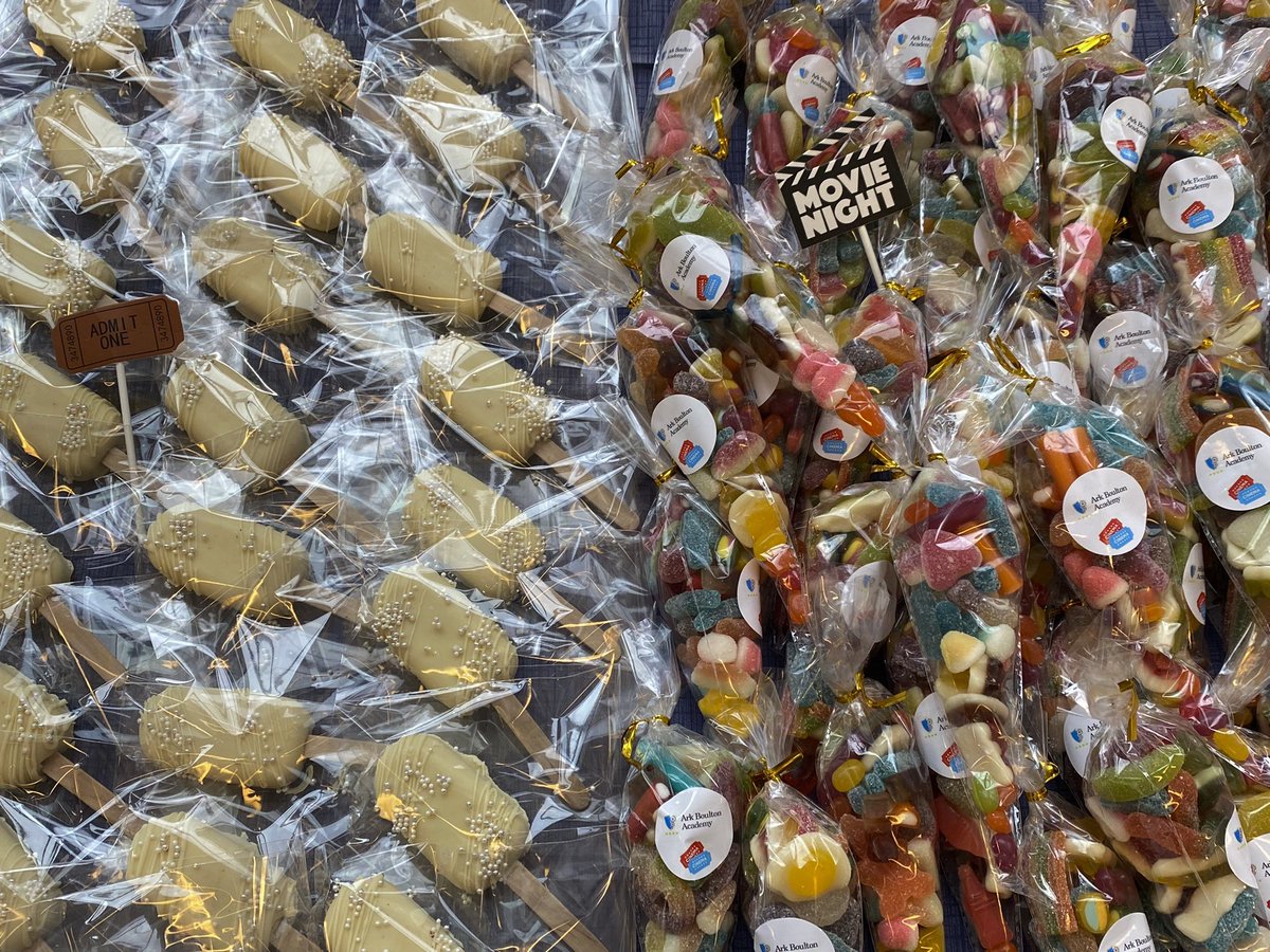 ArkBoulton's tweet photo. Treating our students with a variety of delicious snacks for the exclusive rewards event.
Cake popsicles, sweets and decor provided by #CreateMyParty. ๐ฌ
Popcorn provided by #MidlandsPremierEvents. ๐ฟ
#ArkBoultonAcademy #RewardsEvent https://t.co/U4pyjrXu3Q