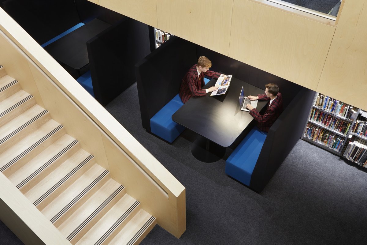 Individual Focus Zones give students a space that’s designed to minimise distractions (if they switch off their phone…)
bit.ly/3K6QtoC 
#6KeyLearningZones #EffectiveLearningSpaces
