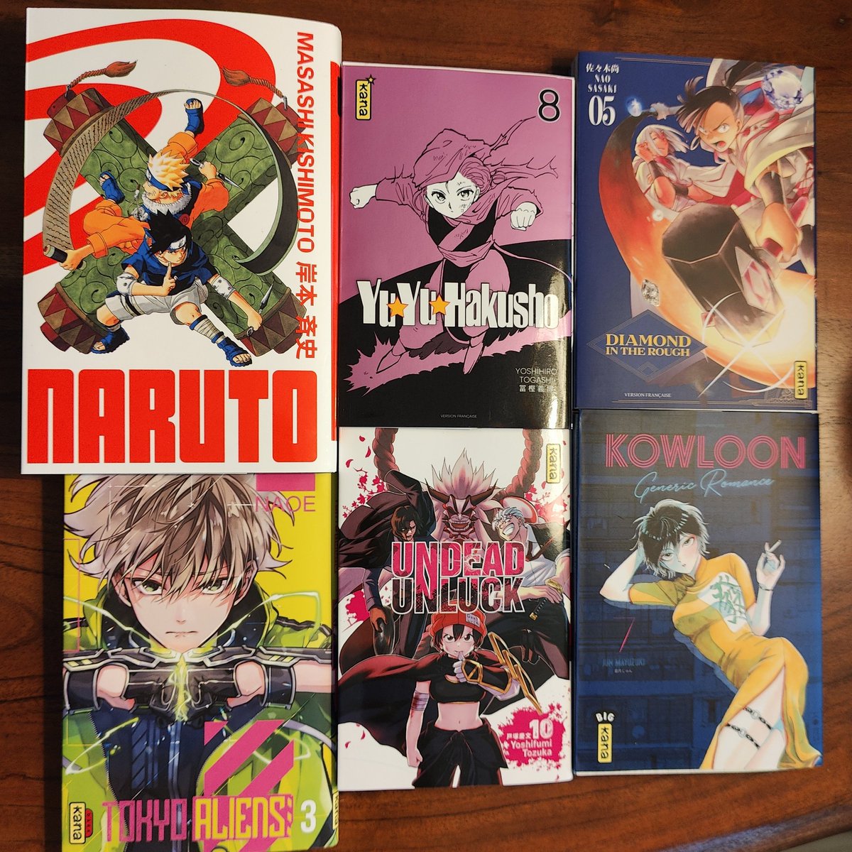 LittleBigDam's tweet photo. Rattrapage des sorties @EditionsKana, merci Dargaud Suisse !
C'est un #deballing vraiment très varié avec du Perfect, du Star, du Amano, du Shônen encore trop peu connu et surtout du Jun Mayuzuki la reine du monde.
Un beau weekend de lecture en perspective ! https://t.co/nDOfVwpAj3