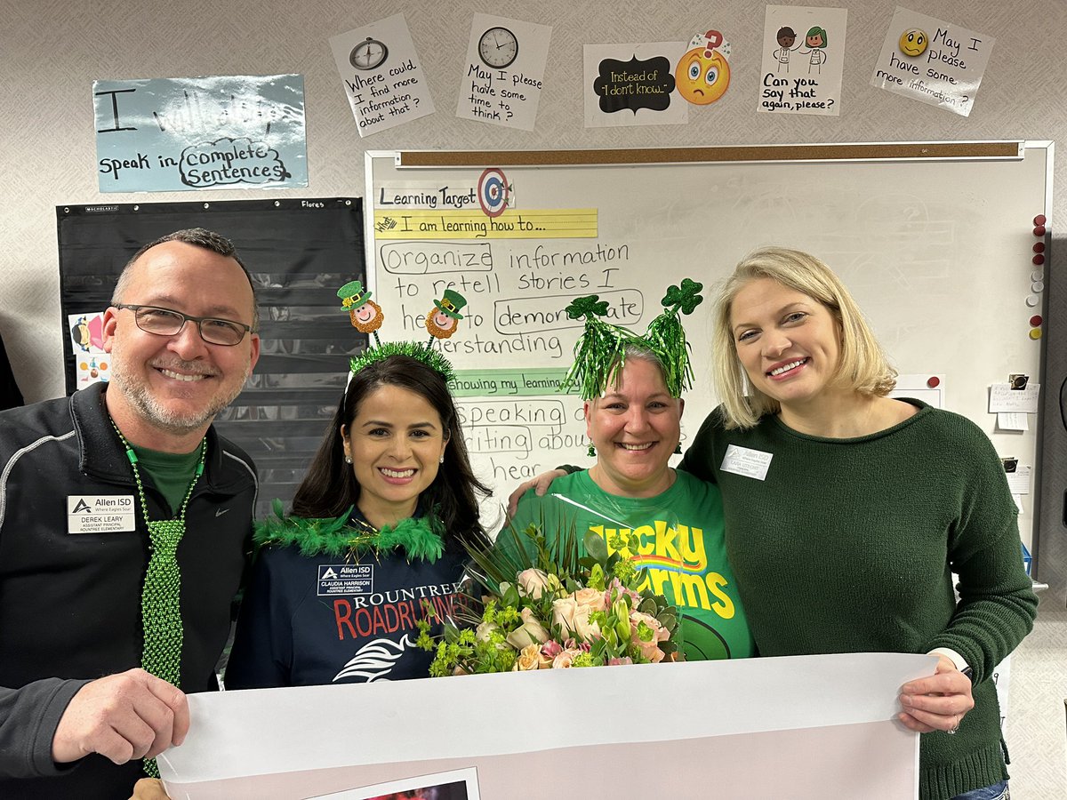 Lara Utecht tweet media