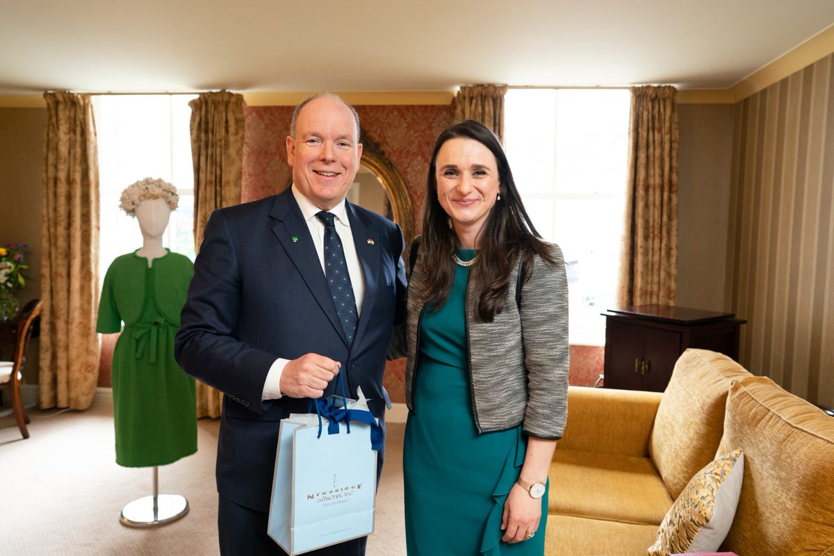 His Serene Highness Prince Albert of Monaco was in Newport, County Mayo, admiring a stunning Givenchy dress and bolero jacket that once belonged to his late mother, Princess Grace. This iconic ensemble holds historical significance, as it was worn during the Princess official sta