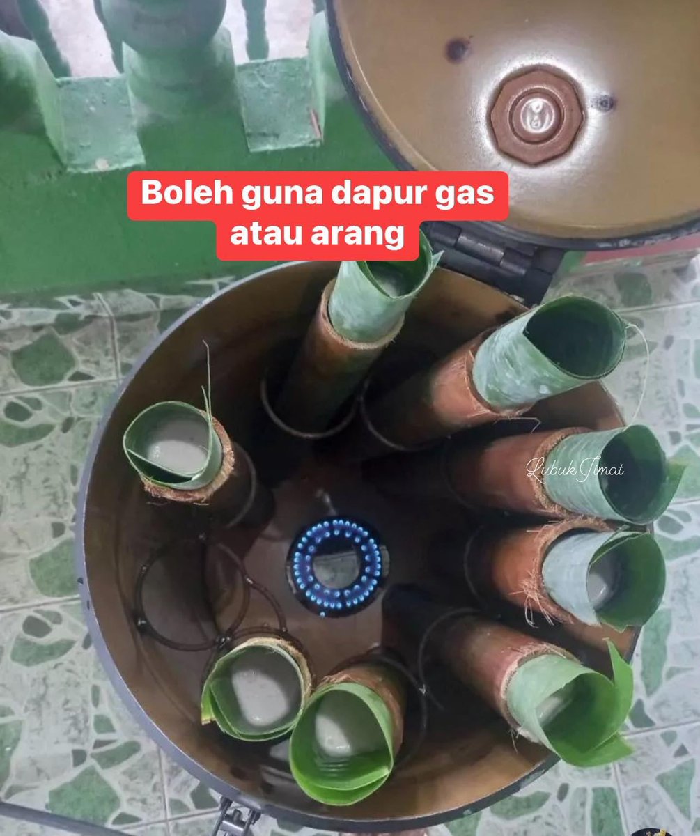 shopeesale's tweet photo. Untuk yang berniat nak beli tong lemang ni, jangan…. Jangan tunggu lama lama 😂😂 beli sekarang!! Jimat sangat masa membakar, tak perlu asyik nak kipas api weh!!

Tong lemang : https://t.co/DeBpTtpwiu
Buluh lemang : https://t.co/JICwc20UaW

Selamat berlomang! 🤭🤭🤭 https://t.co/OWfYtp0kYd