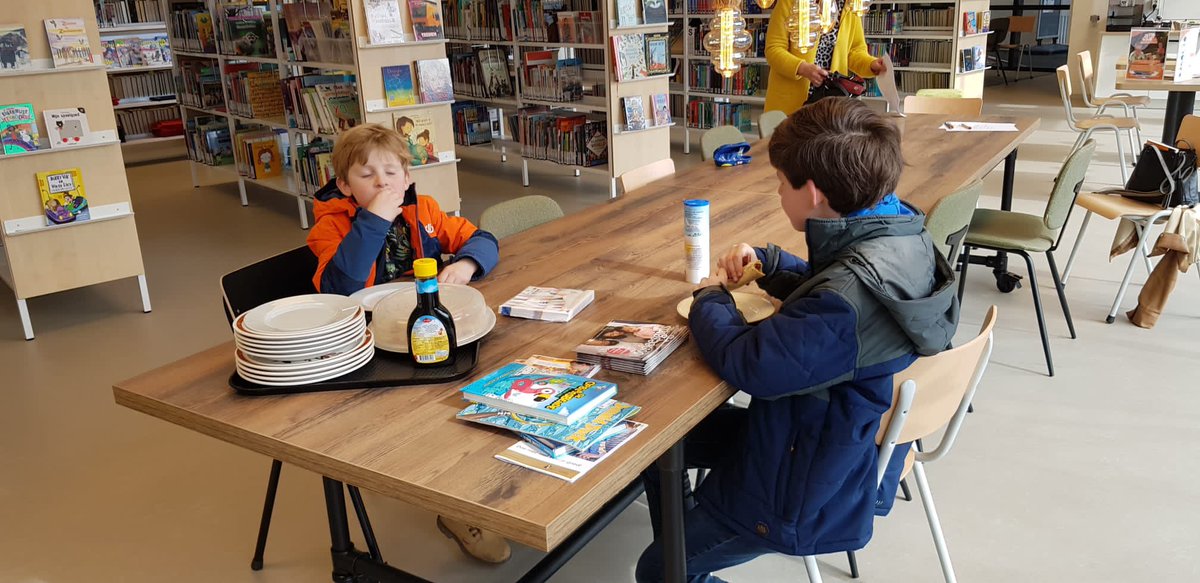 WOntmoet's tweet photo. Er wordt gesmuld van de pannenkoeken in @biebwestland Wateringen!
#pannenkoekendag #samenontmoeten @WOntmoet https://t.co/GjwcPFnaGz