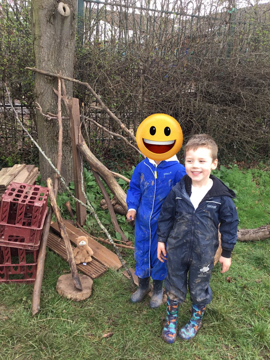 TJPrimary's tweet photo. In Forest School today, we made caves to link in with our story ‘We’re Going on a Bear Hunt.’ The bear looked very happy in the different caves. 🐻 #TJForestSchool #TJOutdoorLearning #TJReception #TJEnglish #RK https://t.co/1eEbeGmIe7