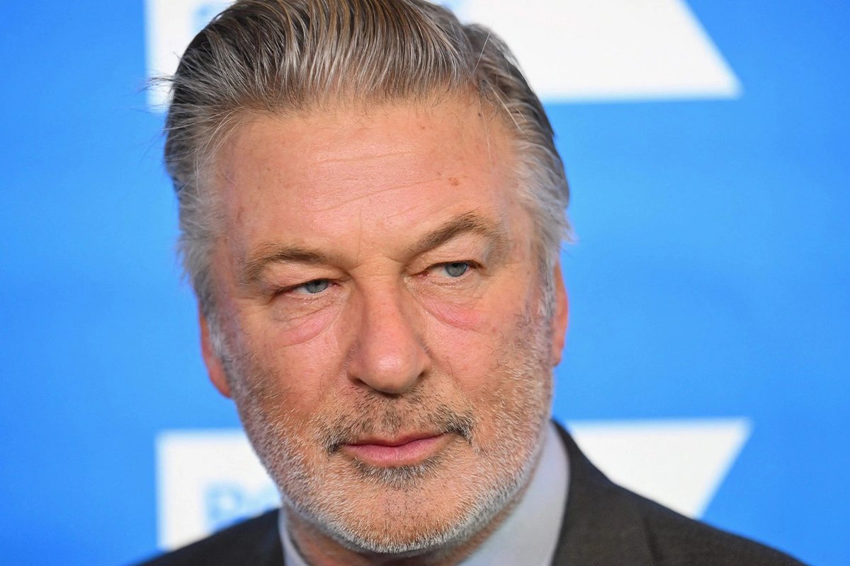 Decider on Twitter "After Alec Baldwin's defense team called for her
