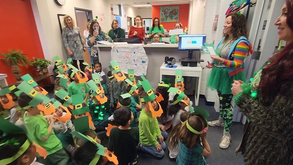 🌈It’s a Leprechaun invasion!!! Our students are looking for gold!🍀 <a target='_blank' href='https://t.co/4XXWyyIerj'>https://t.co/4XXWyyIerj</a>