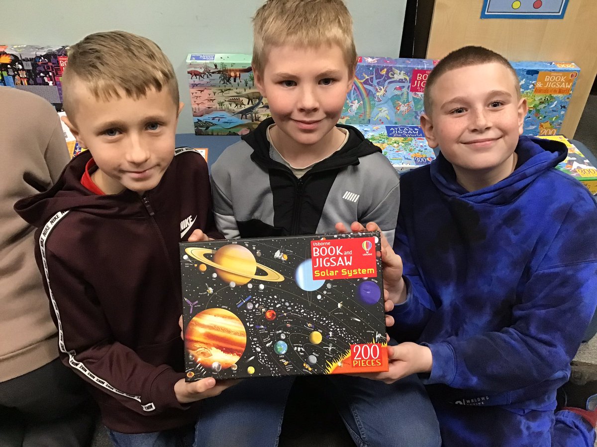 Tiger Primary School Library tweet media