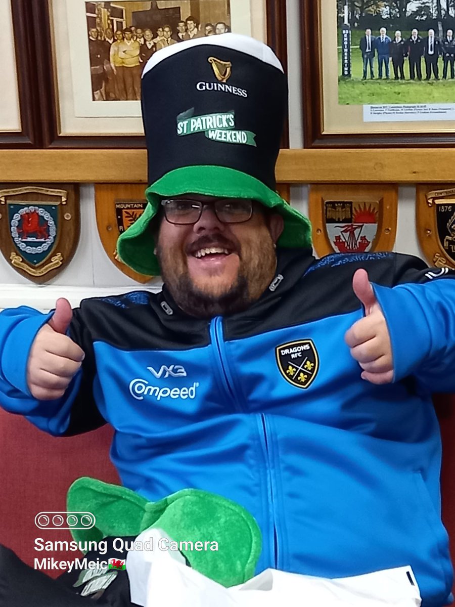 kburgess81's tweet photo. Celebrating #StPatricksDay2023 in style @BlaenavonRugby 🍀🌟As you can see our @DRA_Community @SMN_Wales Friday group love to have a laugh!! 🤩😂 @dragonsrugby @CenterpriseInt #JoinTheSquad 🐉🔥😎 https://t.co/b9pw7r5HlR