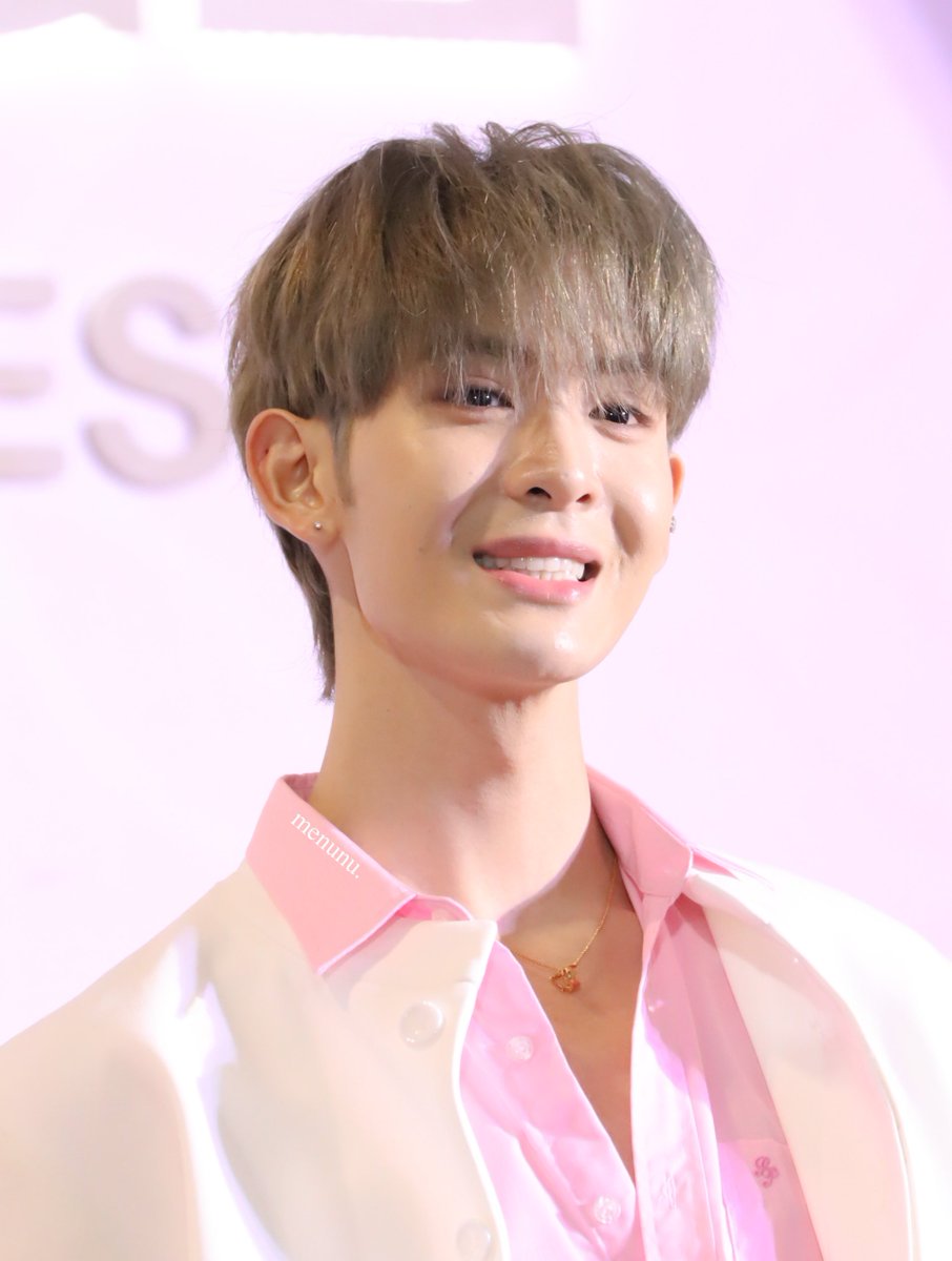 menunu__'s tweet image. ยัยดีดี้ (✿˘˘✿)  @Jamessu_w 

#SexyLaceXNetJames #JamesSu