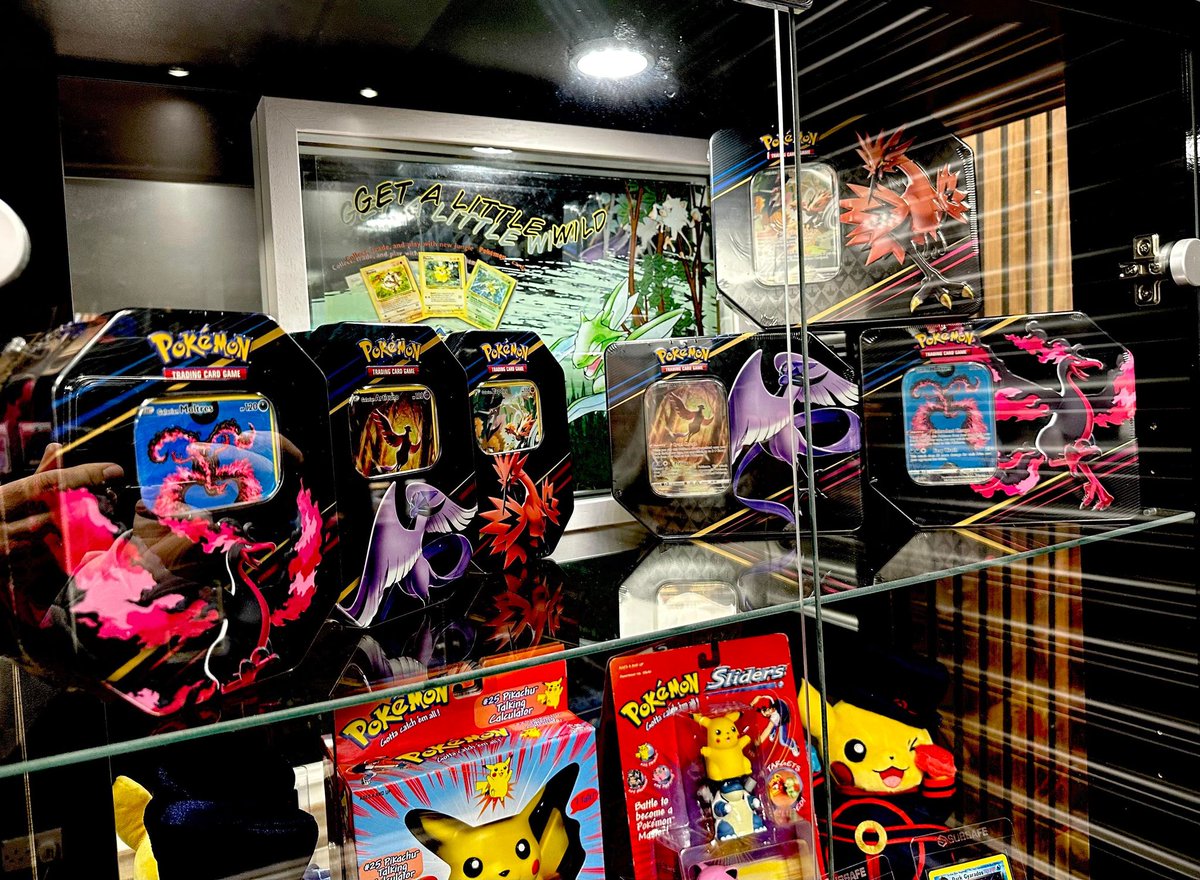 Crown Zenith Bird Trio Tin Launch Day! Available in store whilst stocks last!

#instore #danspokestop #tcgpokemon #tcg #crownzenith #pokemon #hernebay #winner