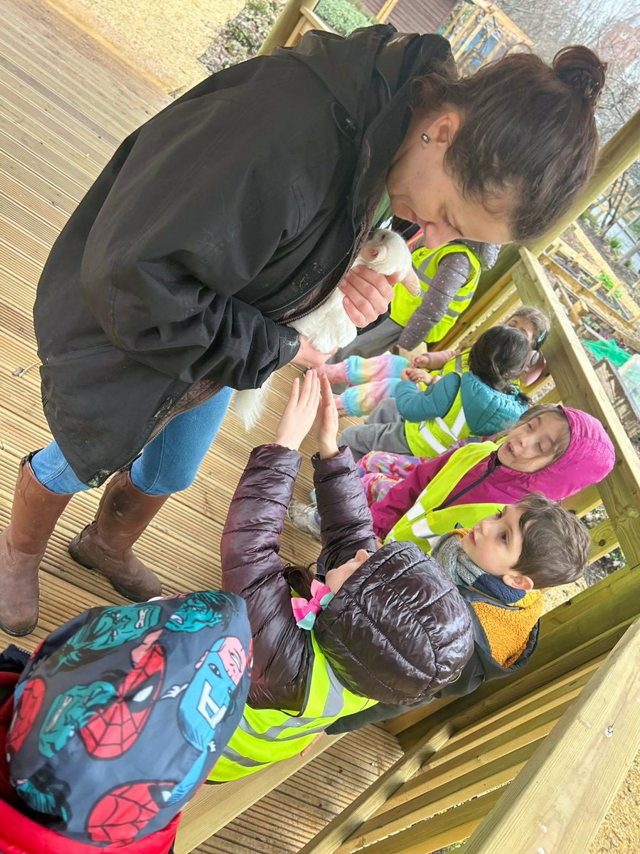 APSofL's tweet photo. Year 1 have been learning about where food comes from and different types of farming. Today the children visited Vauxhall City Farm #geographyenrichment #activelearning #reallifeexperiences https://t.co/taKEbFlFCx