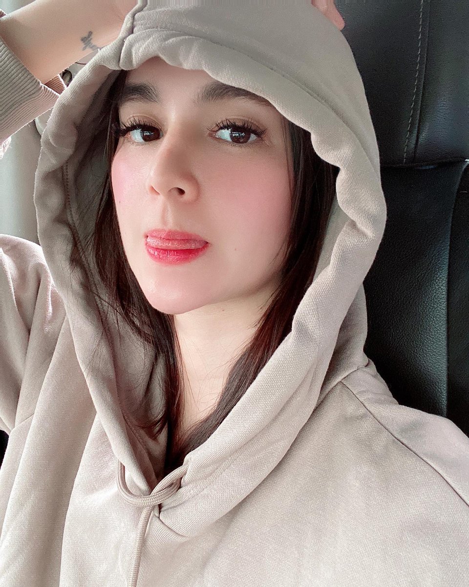 feyrui508723's tweet image. hoddie 😍😍😎