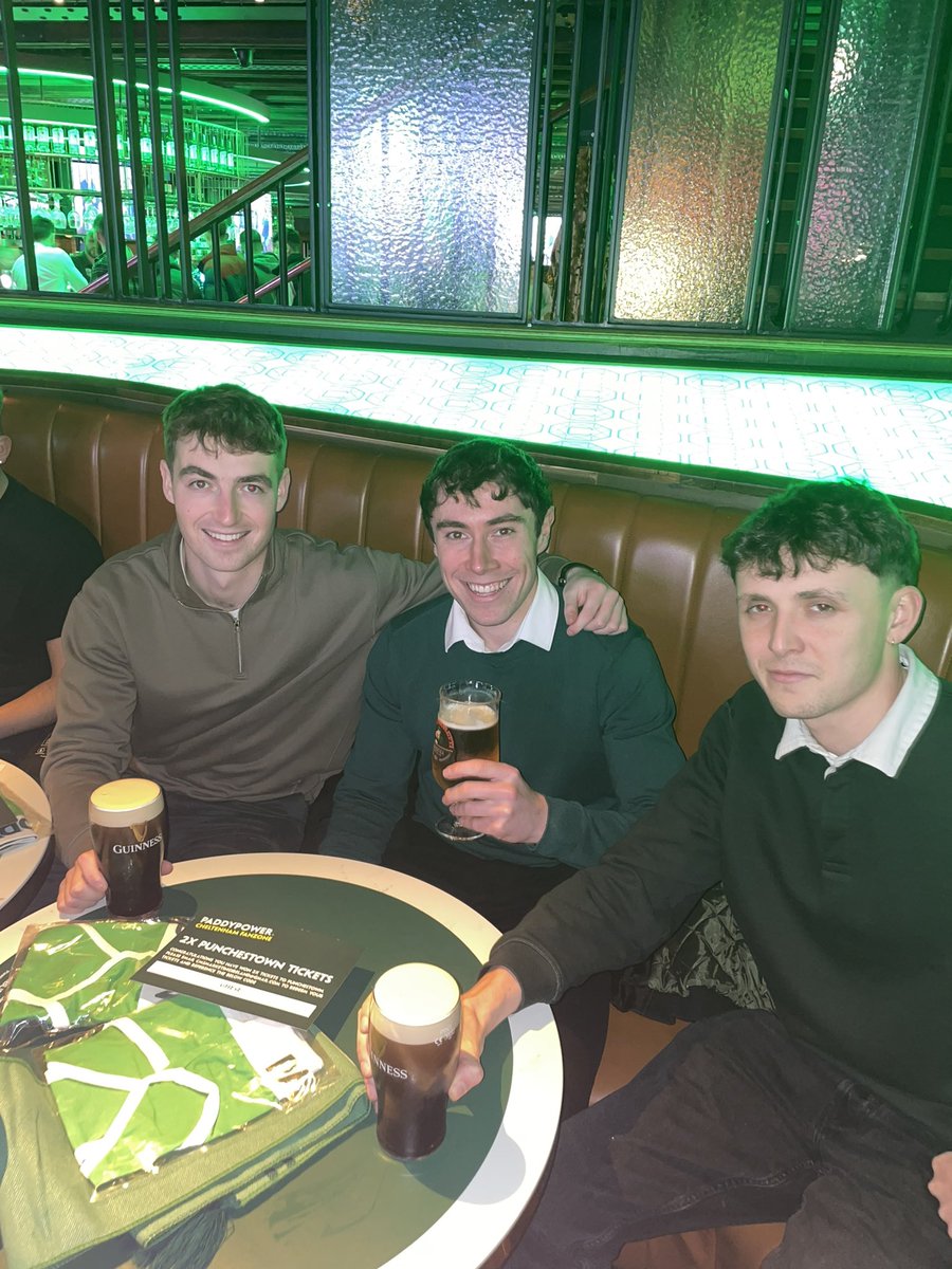 thecyclingGK's tweet photo. Give us a spin paddy 

#PPfanzone on Camden Street https://t.co/gkrqSFd0XY
