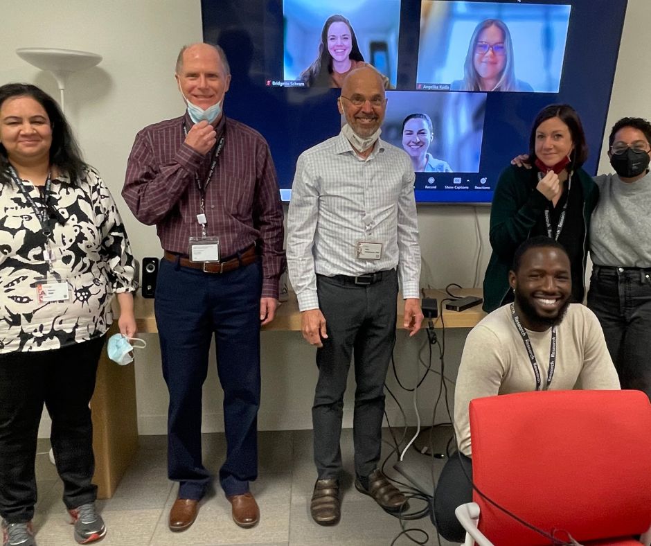 rehab_outcomes's tweet photo. #CROR staff got together today to celebrate @TonieSadler's new job with @AIRInforms. Tonie has been with our RRTC on #HCBS and has been an integral part of our research team for the past year and a half. We will miss her! (Not pictured 22 delicious cupcakes). @AbilityLab https://t.co/qMFdowBAGy